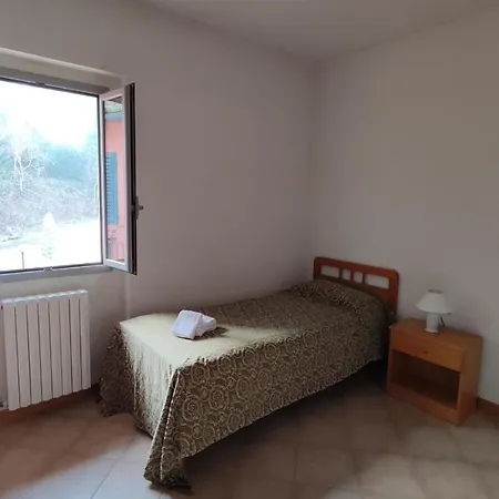 Nocleg ze śniadaniem Qoelet - Etico E Sociale Montevarchi